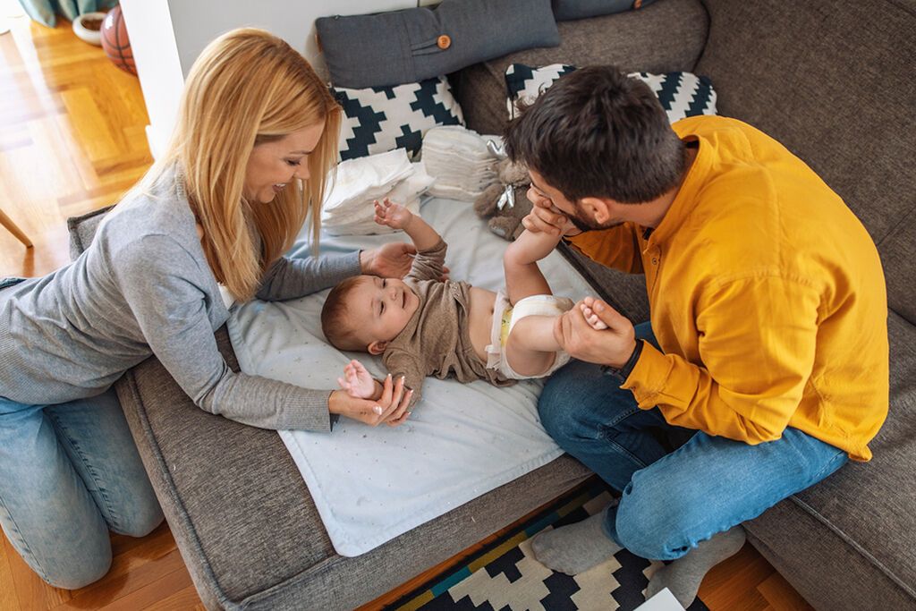 10. Αφήστε τη μαμά να κοιμηθεί λίγο παραπάνω, κάνοντας εσείς κάποιες δουλειές στο σπίτι.