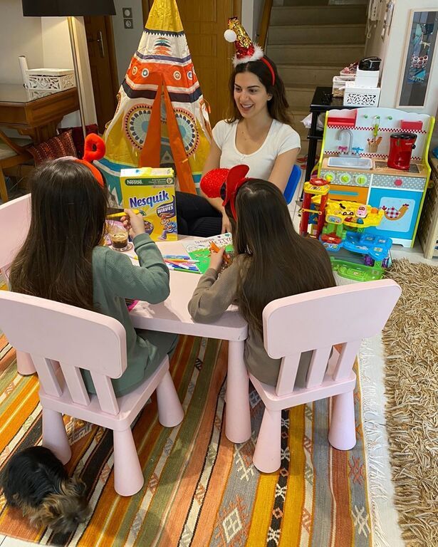 Σταματίνα Τσιμτσιλή: Γιατί έπεσε στα πατώματα;  (pics)