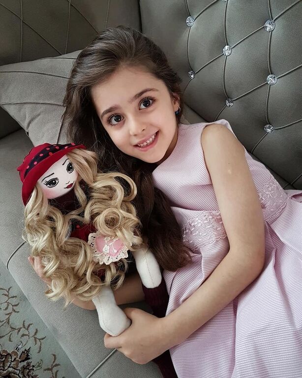 Αυτό είναι το κοριτσάκι με τα πιο όμορφα και εκφραστικά μάτια στον κόσμο