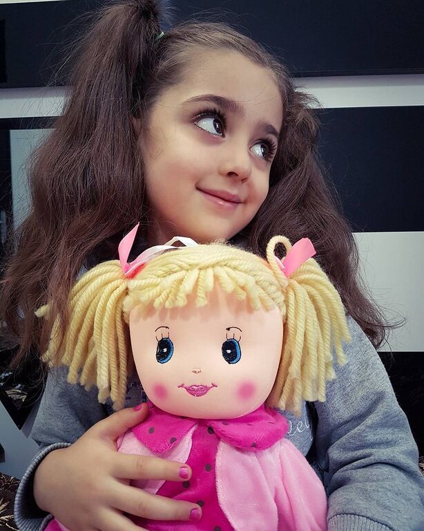 Αυτό είναι το κοριτσάκι με τα πιο όμορφα και εκφραστικά μάτια στον κόσμο