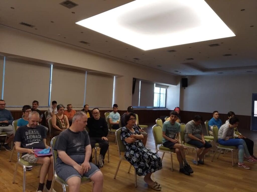 Η Μαριάννα Τουμασάτου αφηγείται παραμύθι μέσω skype