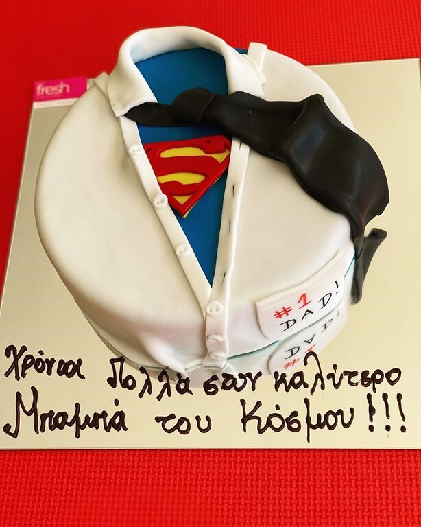 Δούκισσα Νομικού:Ο άνδρας της είχε γενέθλια - Φώτο απ'το πάρτι με τα παιδιά