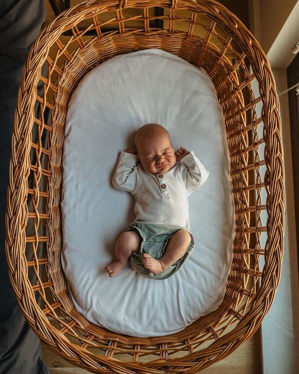 Οι απίθανες γκριμάτσες ενός λίγων ημερών μωρού - Δείτε φωτογραφίες