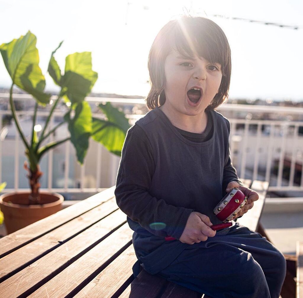 Ζενεβιέβ Μαζαρί: Δείτε τα τατουάζ που έκανε για τα παιδιά της