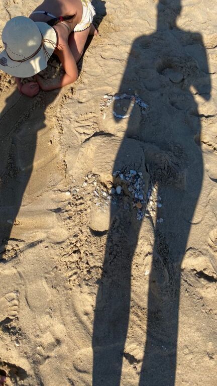 Σταματίνα Τσιμτσιλή: Οι πόζες με τις κόρες της και τον γιο της