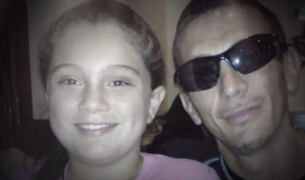 Μεγαλώνοντας 5 αδέρφια: «Έγινα η μαμά, ο μπαμπάς και η αδερφή τους στα 17»