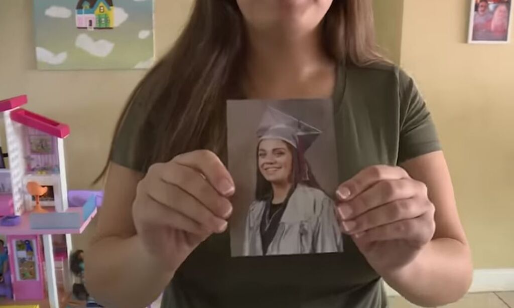 Μεγαλώνοντας 5 αδέρφια: «Έγινα η μαμά, ο μπαμπάς και η αδερφή τους στα 17»