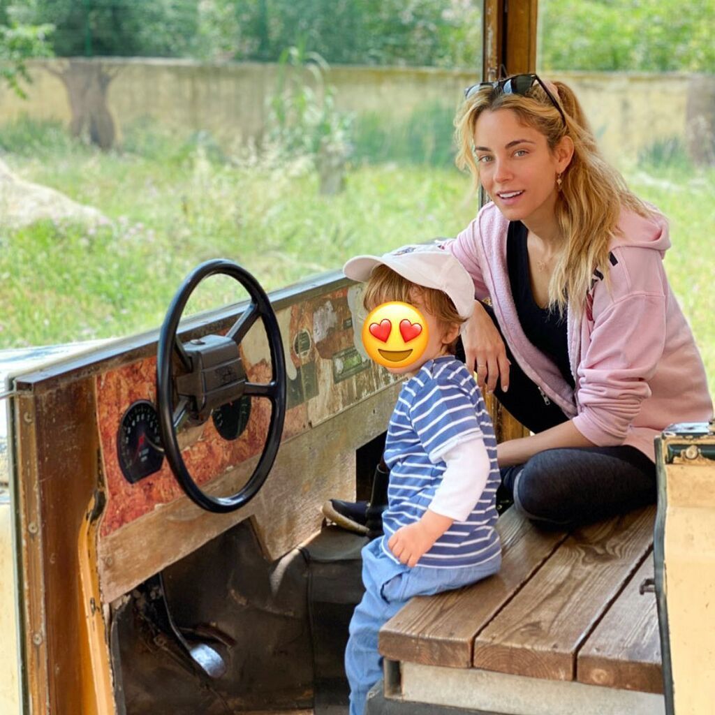 Δούκισσα Νομικού: Δε φαντάζεστε πόσο μεγάλωσε ο γιος της - Δείτε φώτο 