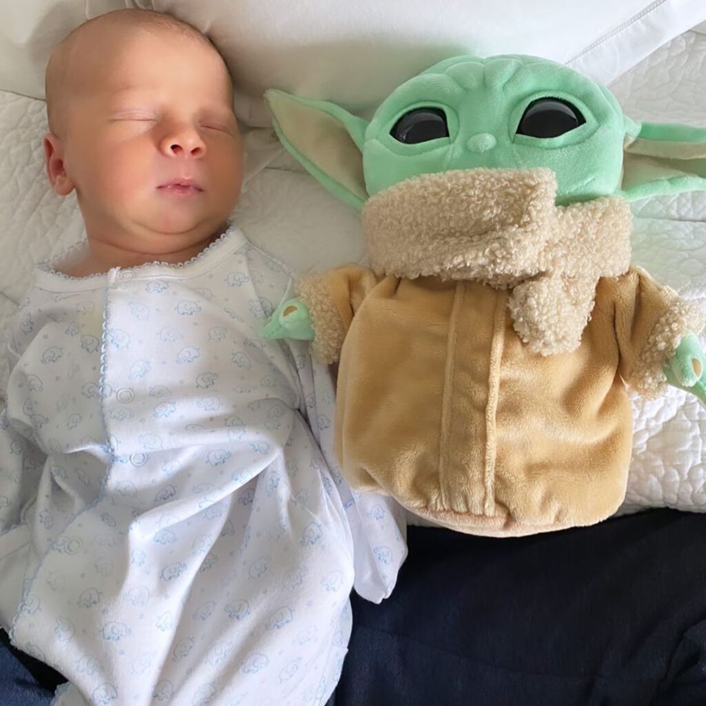 «Πρωταθλητές στο multitasking» - Αναγνωρίζετε τη διάσημη μαμά;