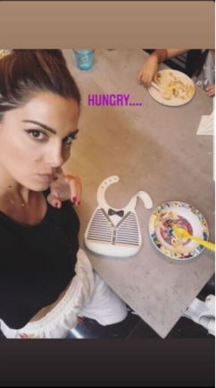 Σταματίνα Τσιμτσιλή: Τα παιδιά της εν ώρα φαγητού - Δείτε φώτο