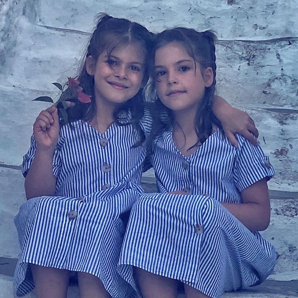 Χ. Βαρθακούρης: Σκάλισε κολοκύθες με τις κόρες του & μας δείχνει τον τρόπο