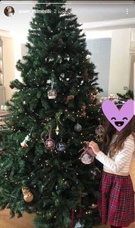 Σταματίνα Τσιτμτσιλή: Η χριστουγεννιάτικη φωτογραφία με την κόρη της 