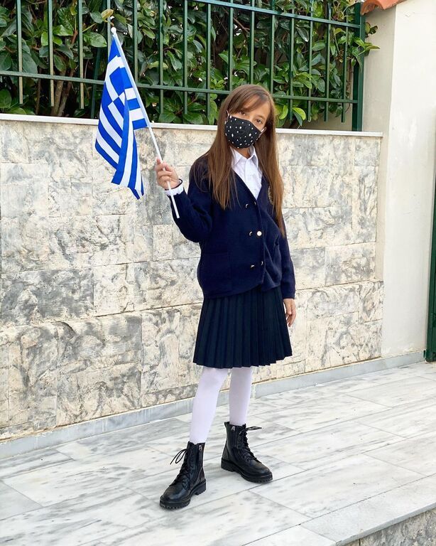 Έλενα Ασημακοπούλου: Το χριστουγεννιάτικο δέντρο στο παιδικό δωμάτιο