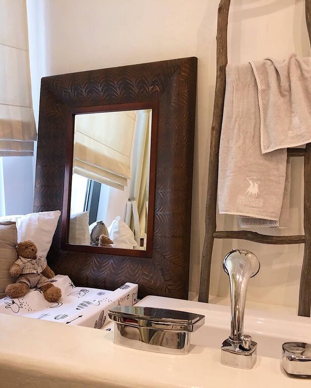 Μάντη Περσάκη