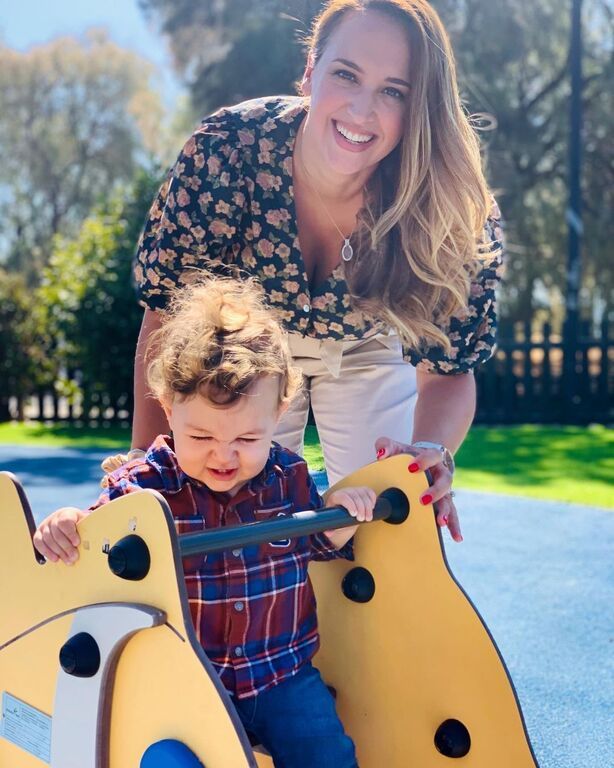 Κλέλια Πανταζή - Λευτέρης Τσάκαλος: Ο γιος τους έγινε ενός - Δείτε φώτο