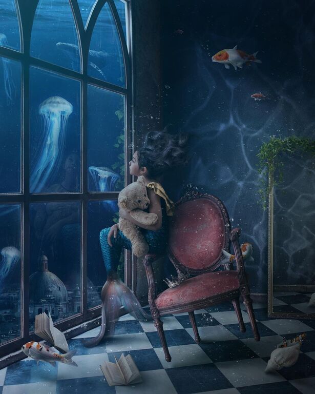 Μαμά μεταμόρφωσε την κόρη της σε γοργόνα και οι φώτο της εντυπωσιάζουν