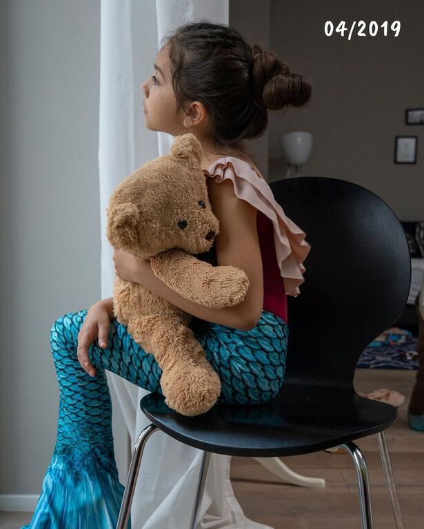 Μαμά μεταμόρφωσε την κόρη της σε γοργόνα και οι φώτο της εντυπωσιάζουν