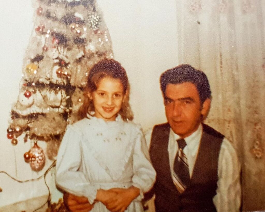 Νίκη Κάρτσωνα: "Χρόνια πολλά με γλυκές αναμνήσεις... ( κάποιες φορές τα πολλά λόγια περισσεύουν )..."