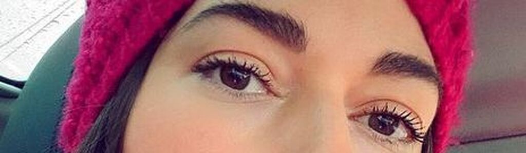 Ποια είναι;