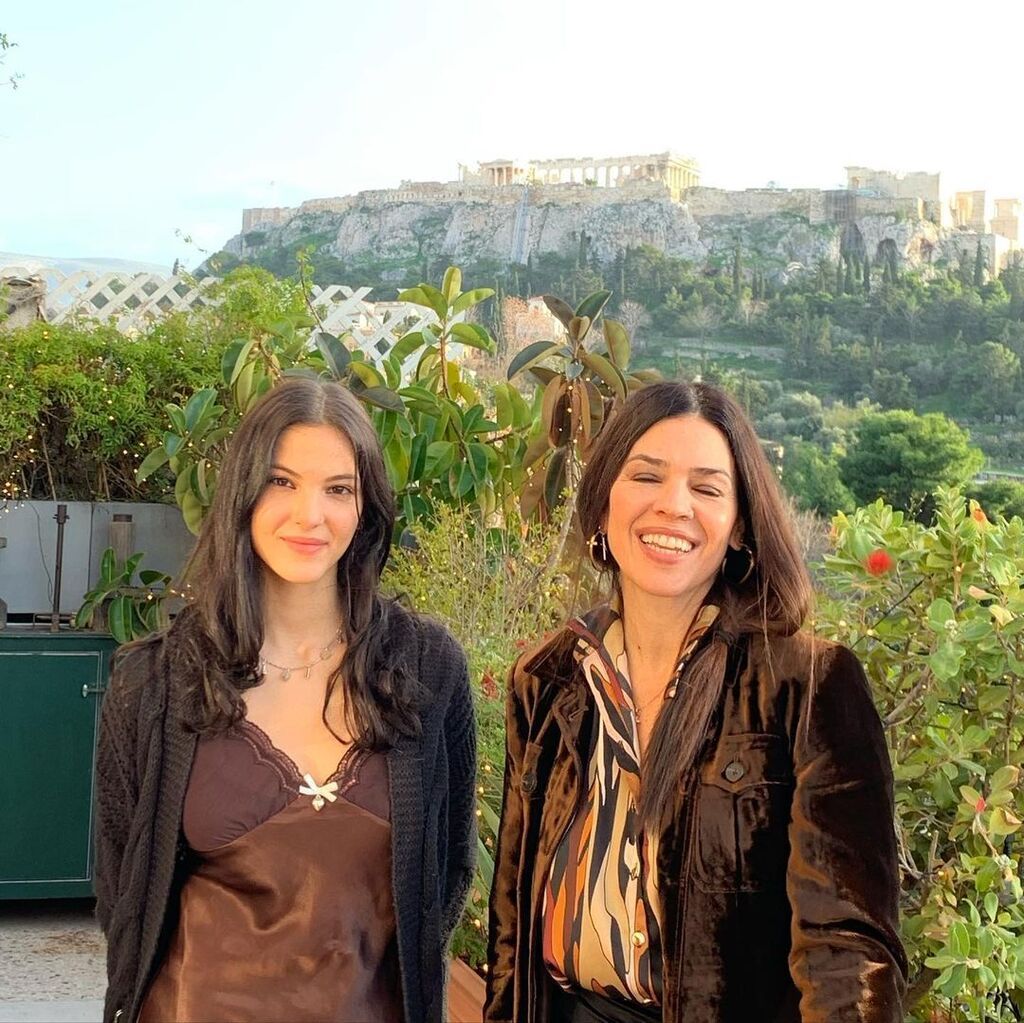 Ναταλία Δαγούμη: Η 17χρονη κόρη της έχει μεγαλώσει πολύ & είναι μία κούκλα