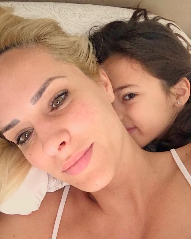 Έλενα Ασημακοπούλου: Η έκπληξη του συζύγου της για τα γενέθλιά της (pics)