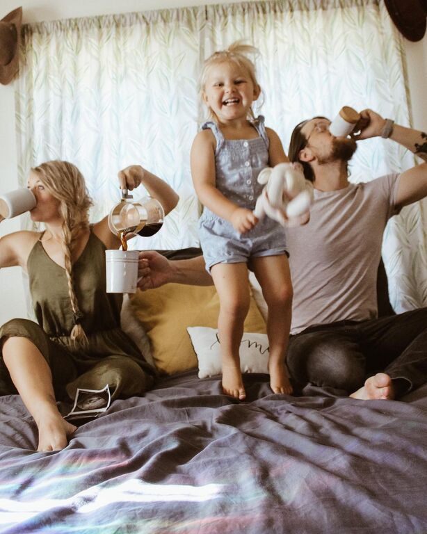 Αυτή η μαμά έχει χιούμορ και οι αναρτήσεις της το αποδεικνύουν