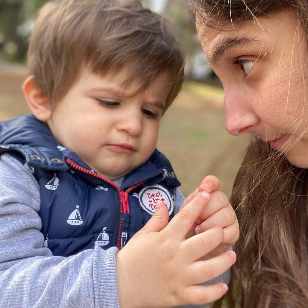 Φωτεινή Αθερίδου: Η απίθανη φωτογραφία του γιου της μέσα στη μπανιέρα