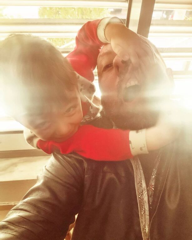 Μ.Παπαγιάννης: Τα παιδιά του λένε ότι δεν τους αγοράζει τίποτα - Πώς απαντά