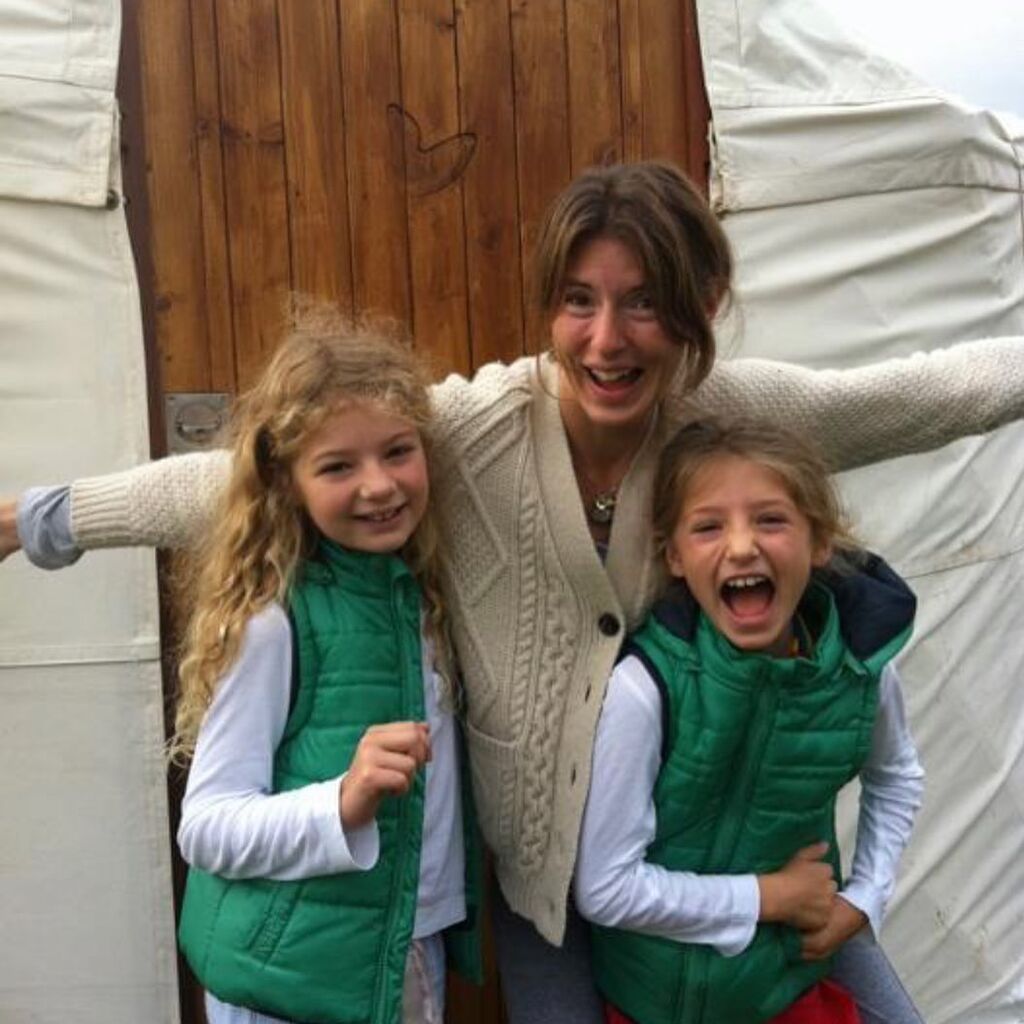 Jamie Oliver: Η 18χρονη κόρη του μοιάζει τρομερά στη μητέρα της 