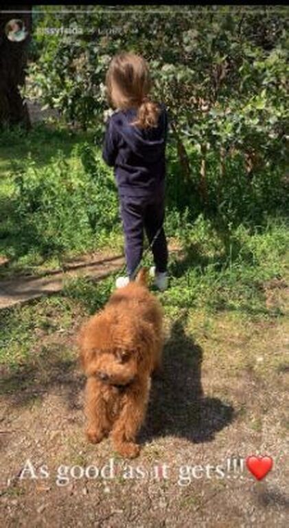 Σίσσυ Φειδά: Άνετη η κόρη της στην οδοντίατρο - Δείτε φώτο  