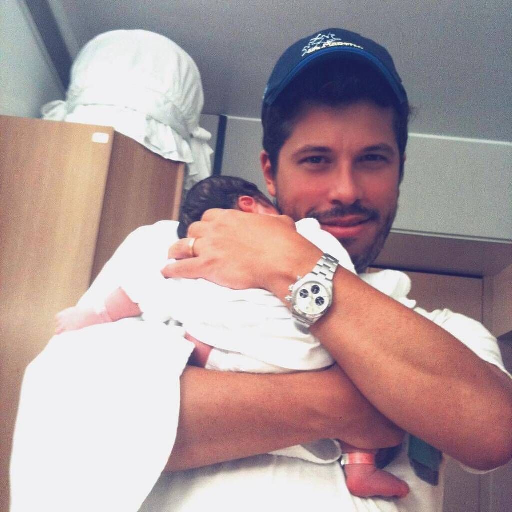 Χάρης & Αντελίνα Βαρθακούρη: Πανέμορφες οι κόρες τους - Δείτε νέες φώτο    