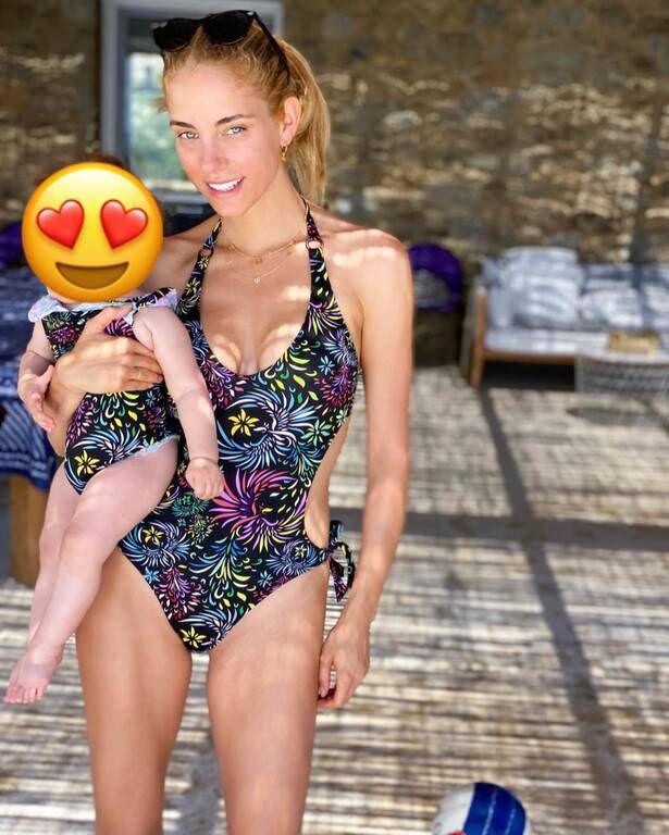 Δούκισσα Νομικού: Μαμά & κόρη φορούν ίδιο μαγιό και τρελαίνουν το Instagram