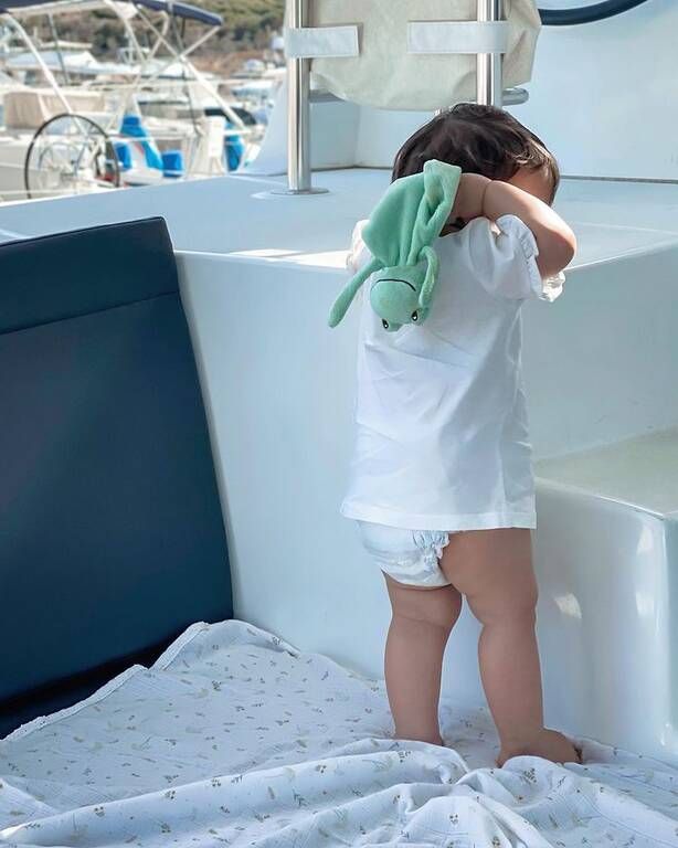 Νικολέττα Ράλλη: Kάνει beauté παρέα με την ενός έτους κόρη της (pics)