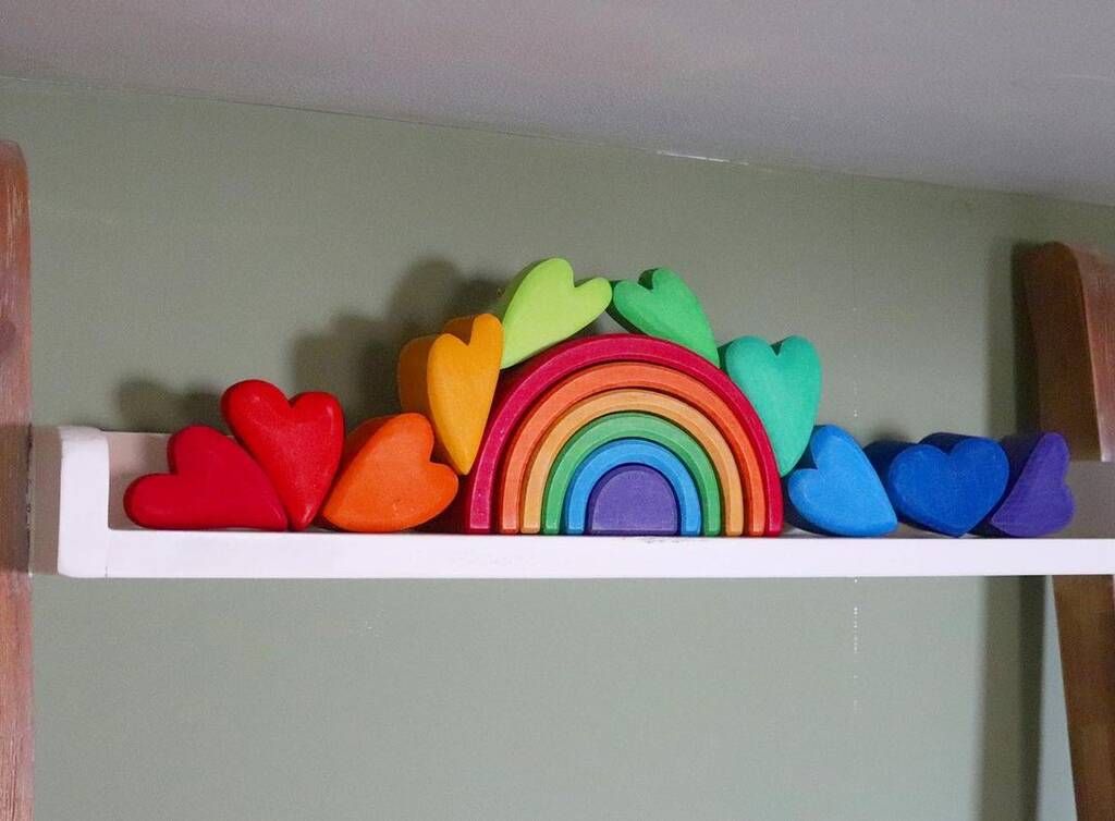 instagram @athomewithrainbows