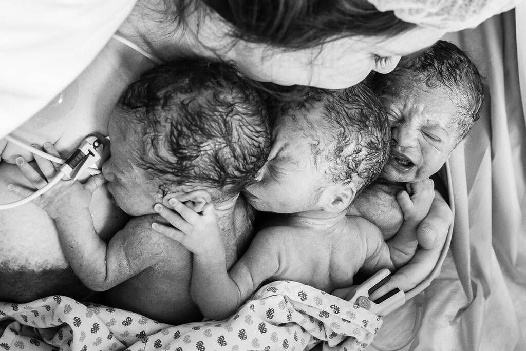 instagram account @Kᗩᖇᒪᗩ ᑕᗩᗷᖇEᖇᗩ ᖴOTOGᖇᗩᖴᗩ