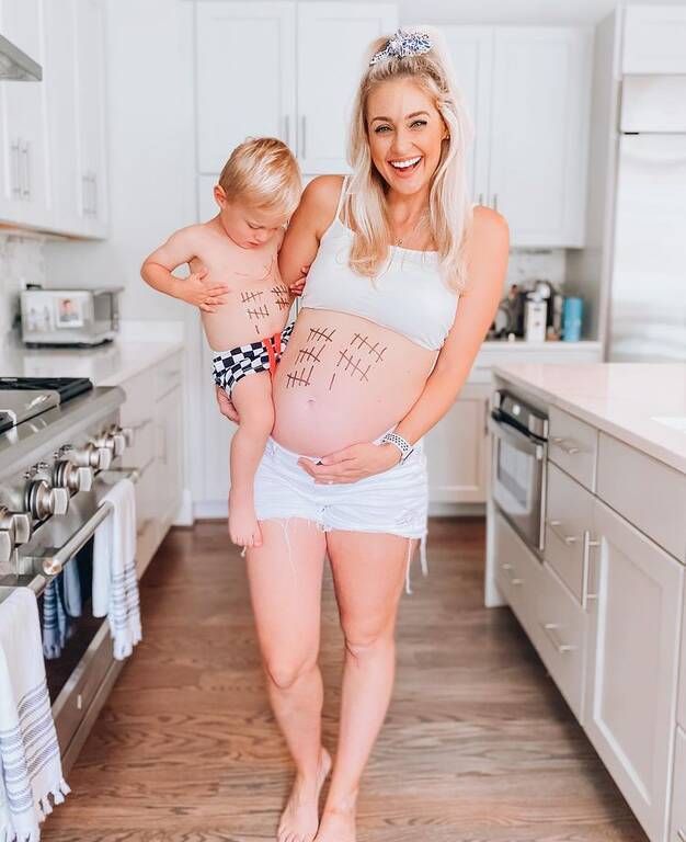 Μαμά με τρία παιδιά φωτογραφίζει την οικογένειά της με τρόπο μοναδικό (pics)