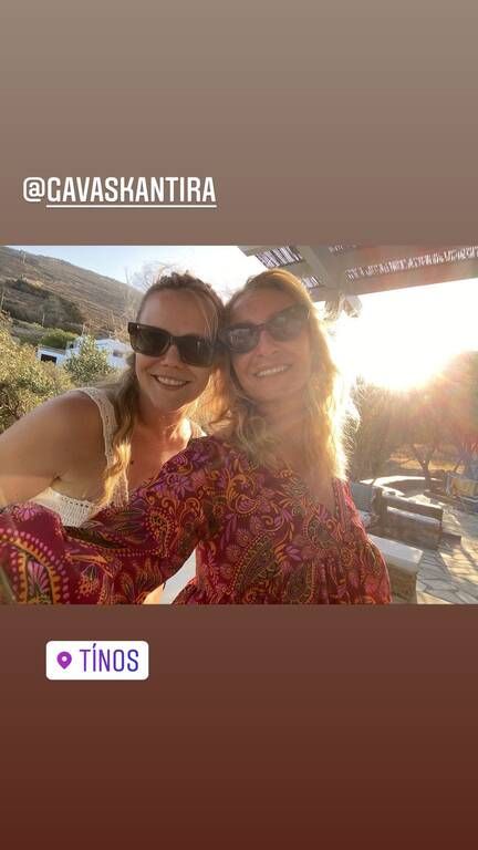 Ρέβη - Αβασκαντήρα: Οι δύο μαμάδες συναντήθηκαν στην Τήνο - Δείτε φώτο 