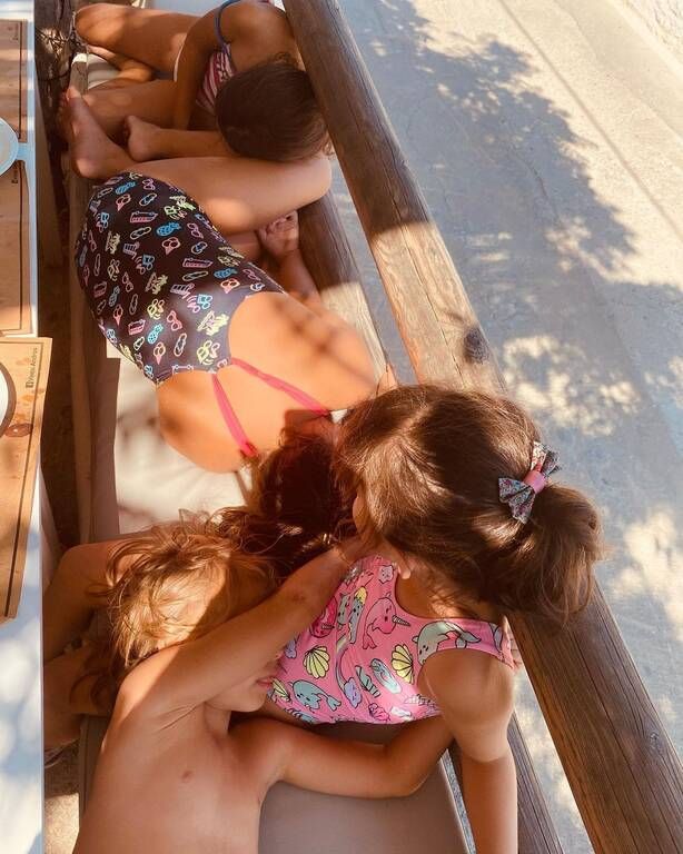 Κατερίνα Καραβάτου: Η νέα φωτογραφία του Αρίωνα στη θάλασσα είναι απίθανη 