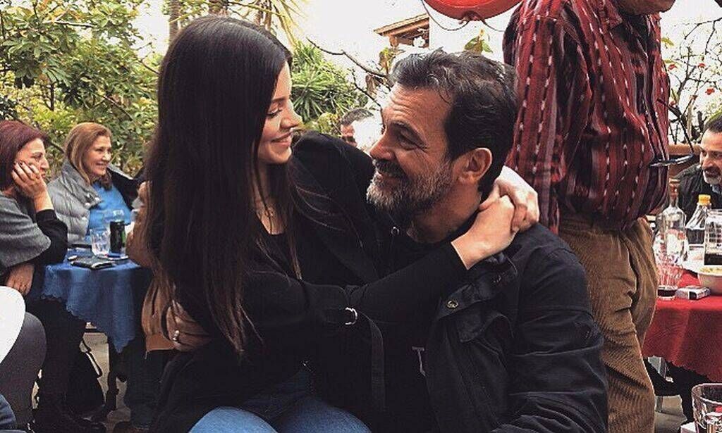 Κωνσταντίνος Καζάκος: Σπάνια φωτογραφία με την 21χρονη κόρη του