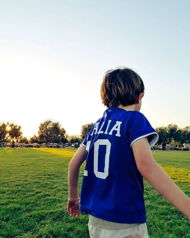 Νίκος Πουρσανίδης: Σπάνια φωτογραφία με τον γιο του μετά από καιρό