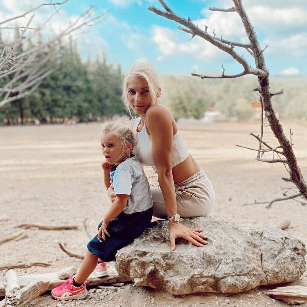 Όλγα Πηλιάκη: Απίθανο το στιλ της κόρης της στο σχολείο