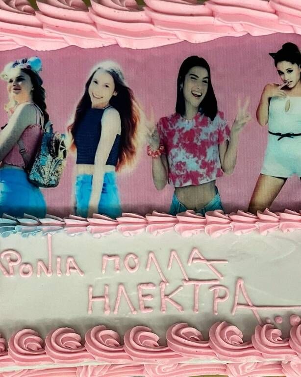 Ζήνα- Λύρας: Η κόρη τους έγινε 10 ετών -Οι ευχές και η όμορφη τούρτα