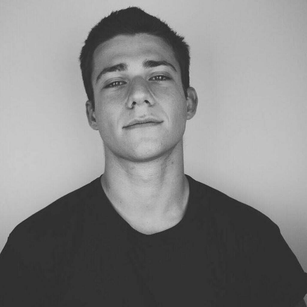 Νικήτας Αργυρόπουλος: O μεγάλος γιος της Μαρίας Μπακοδήμου έγινε 21 κι άλλαξε πολύ 