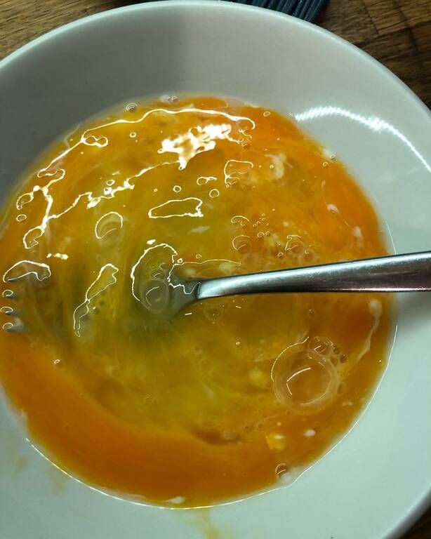 χτύπησα δύο αυγά, 