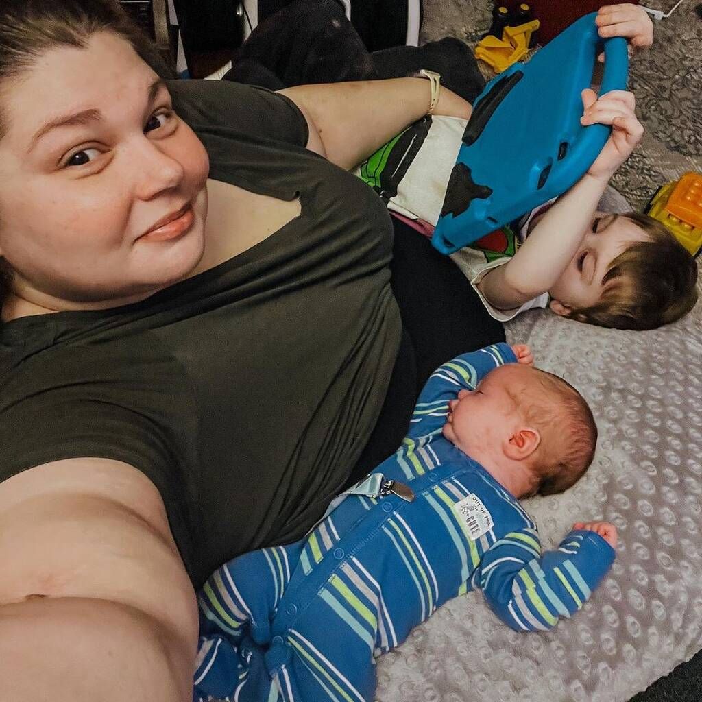 Μαμά φωτογραφίζεται μετά τον τοκετό και στέλνει ένα σπουδαίο μήνυμα