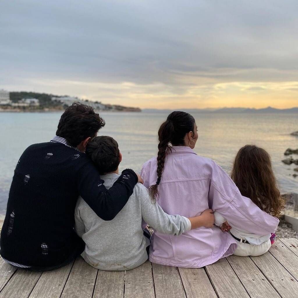 Κέλλυ Κελεκίδου: Στην κουζίνα με την κόρη της – Δείτε τι έφτιαξαν (εικόνες)