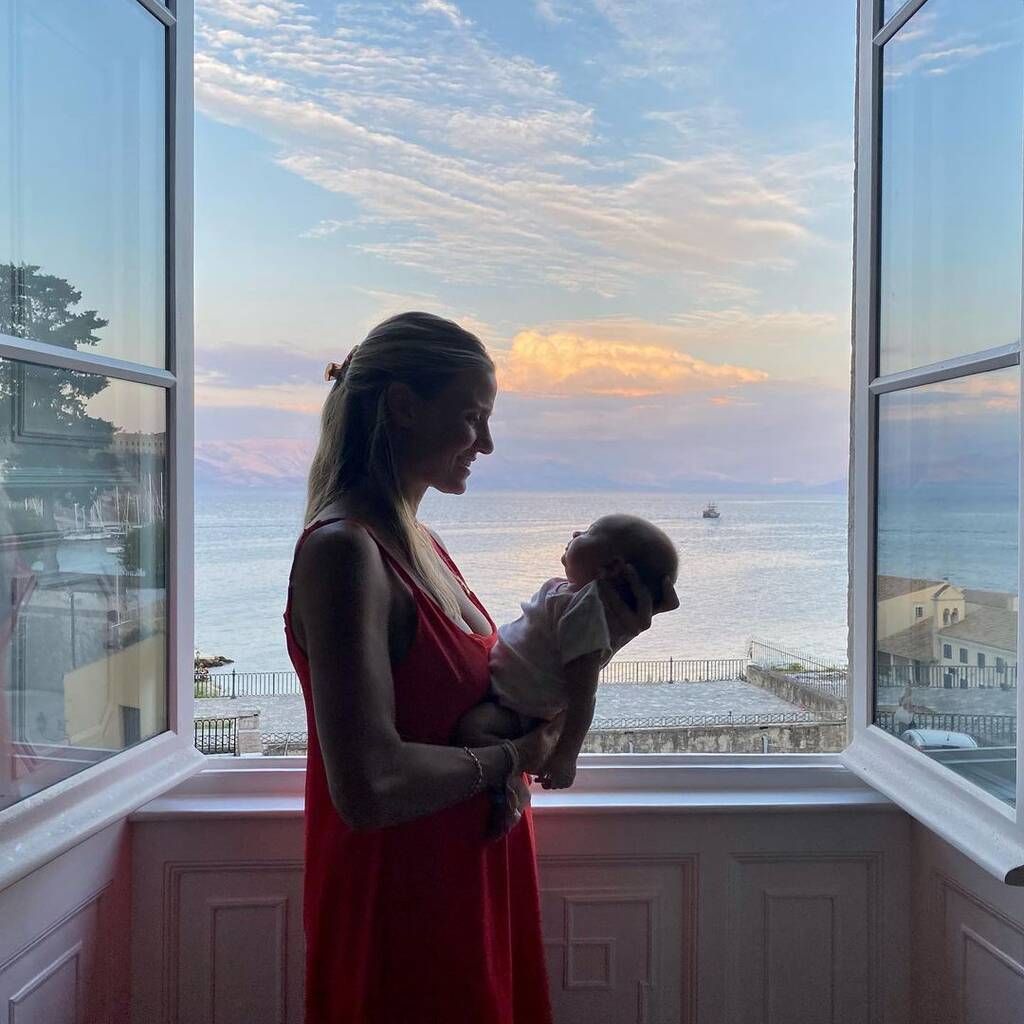 Σοφία Νομικού: Η νέα ανάρτηση με την μπέμπα της - Δείτε την απίθανη φώτο