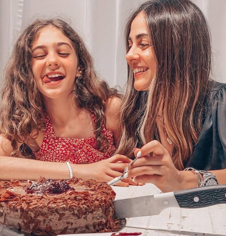 Αγγελική Δαλιάνη: Σελφάρει με τον γιο της - Δείτε φώτο