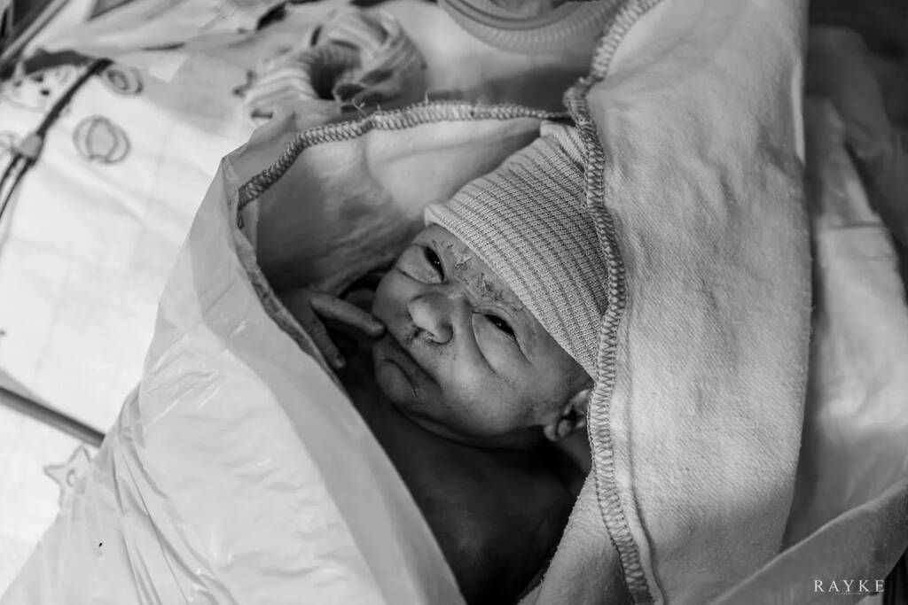 πηγή φωτογραφίας: Instagram account @rayke_geboortefotografie