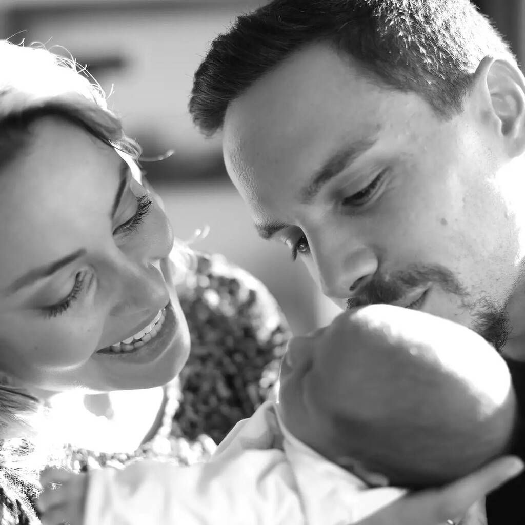 Μιλλούση - Πετρούνιας: Η απίθανη οικογενειακή φώτο ανήμερα της γιορτής της 